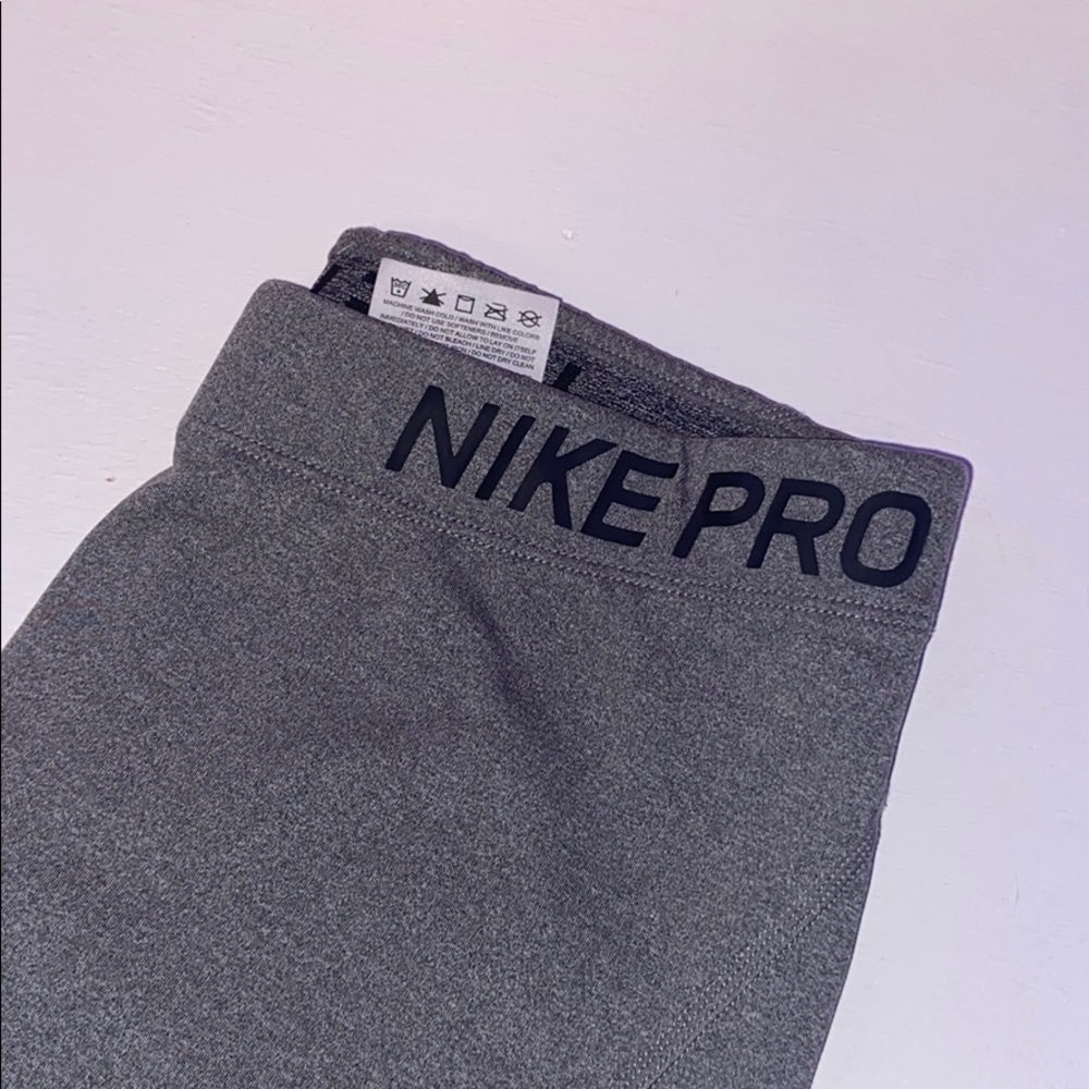 NIKE PROS